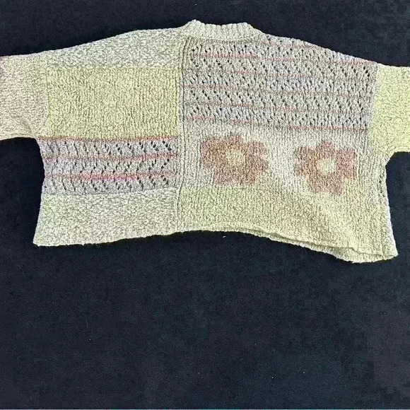 Sincerely Jules Boho Flower Colorful Pattern Boxy Oversized knit like Sweater - Picture 6 of 6